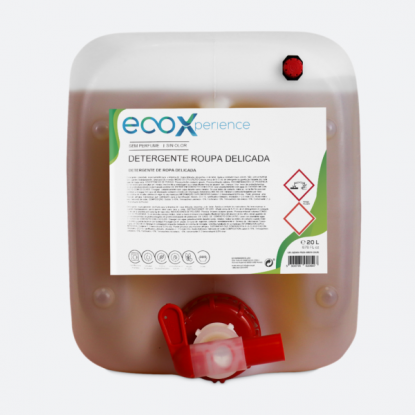 detergente roupa delicada e bebé EcoX, adequado a sedas e lãs. É biodegradável, vendido a granel e segue em embalagens reutilizadas